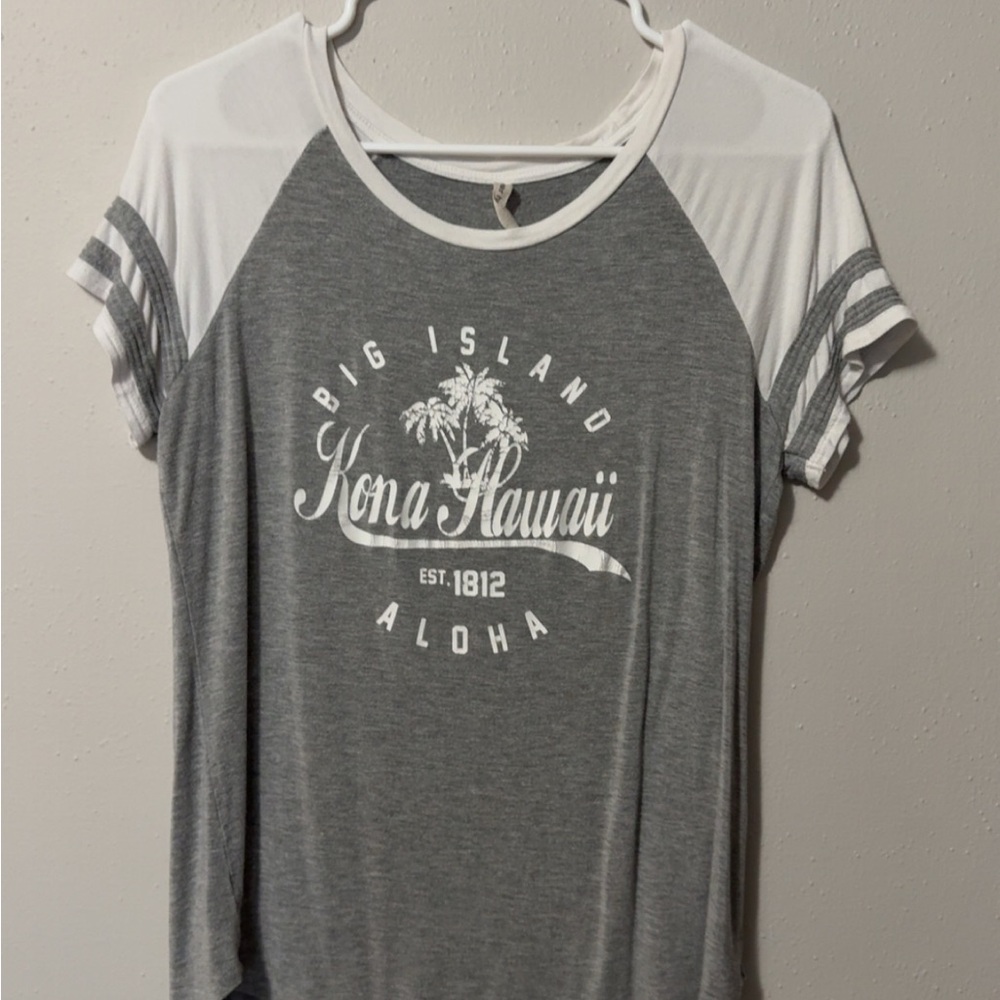 Gray and White Short Sleeve Tee